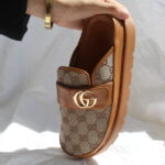 UGG MG-7